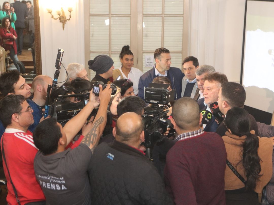 img-footer-1